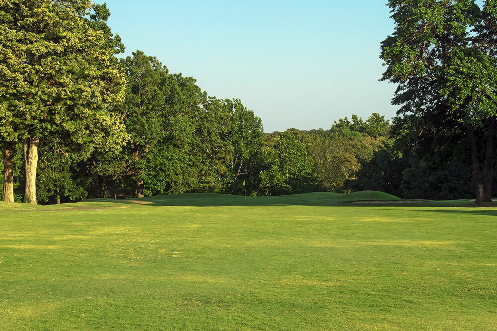 hole 1 approach